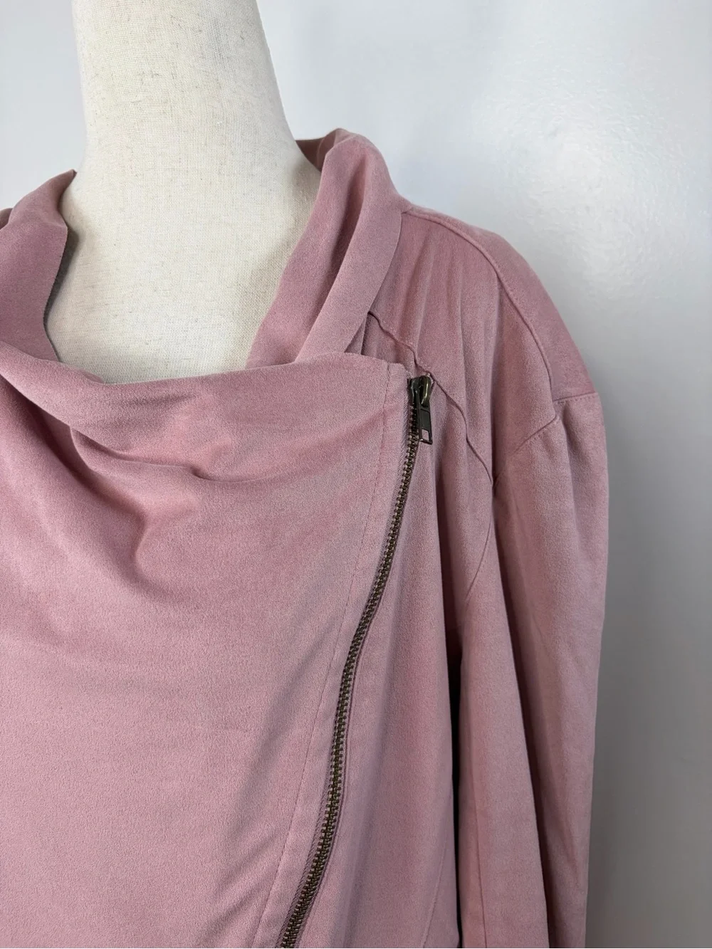 Mote faux suede